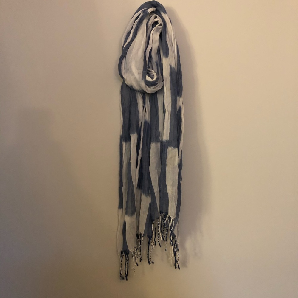 AEO Sheer Cotton Scarf